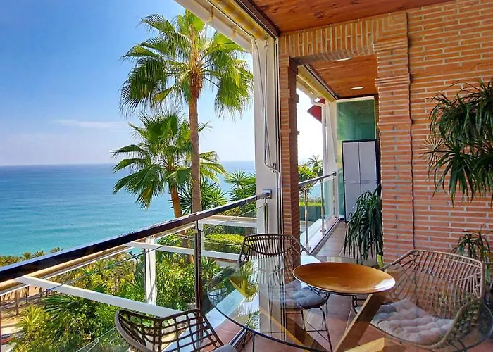 Playa Centro Vistas Mar Apartment *