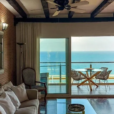 Playa Centro Vistas Mar * トレモリノス