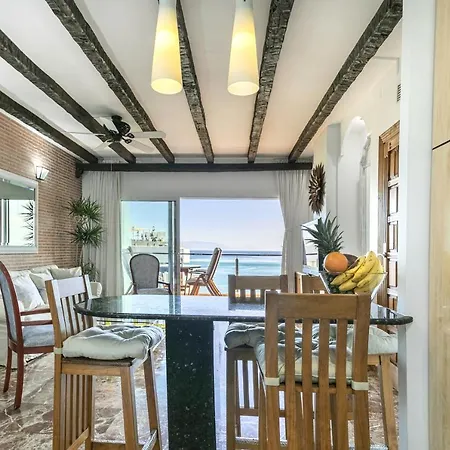 Playa Centro Vistas Mar * トレモリノス